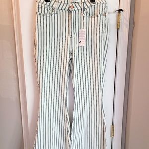 Judy Blues stripe jean